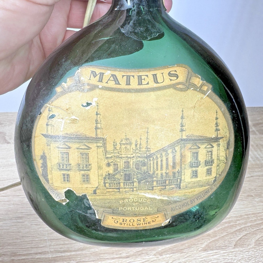 Vintage Mateus Rose Wine Bottle Table Lamp Green Glass Portugal Label Works - Picture 4 of 5